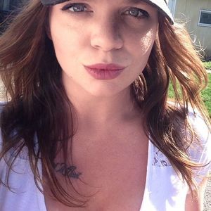 Meet your Posher, Alesa